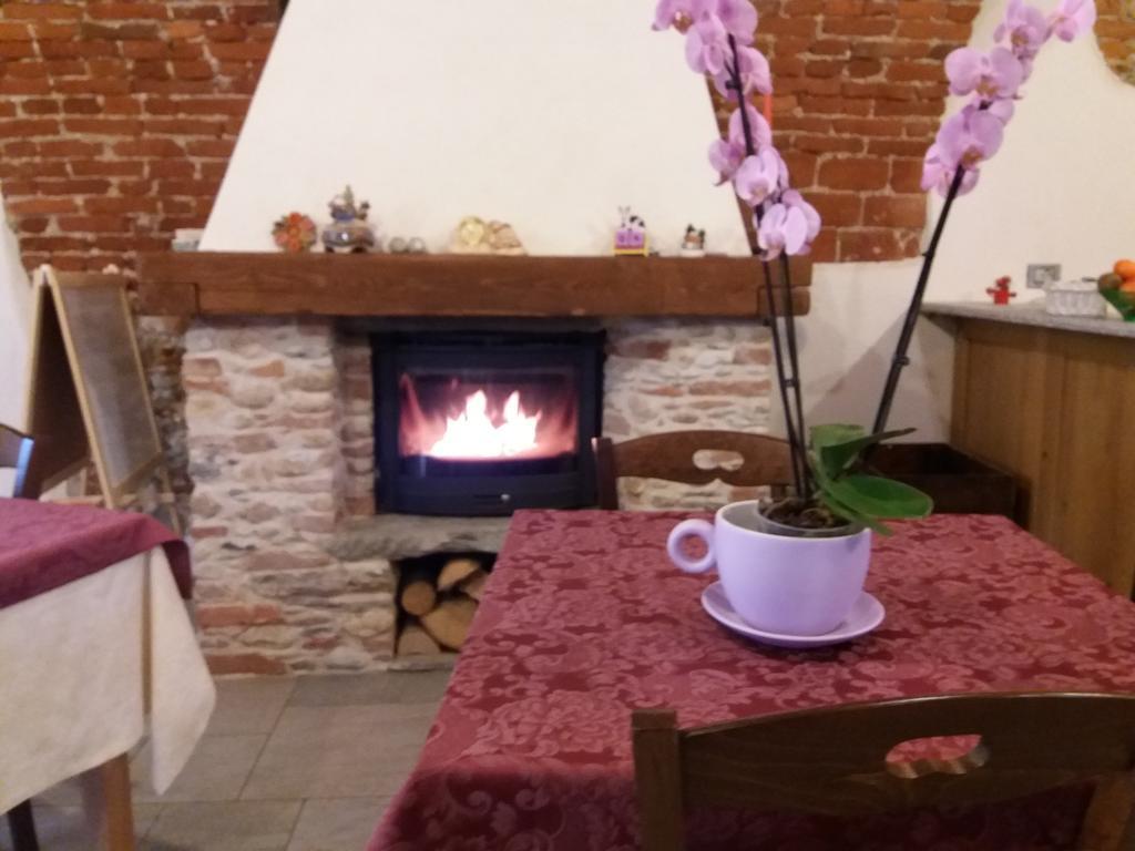 Agriturismo Fior Di Campo Dronero Eksteriør bilde