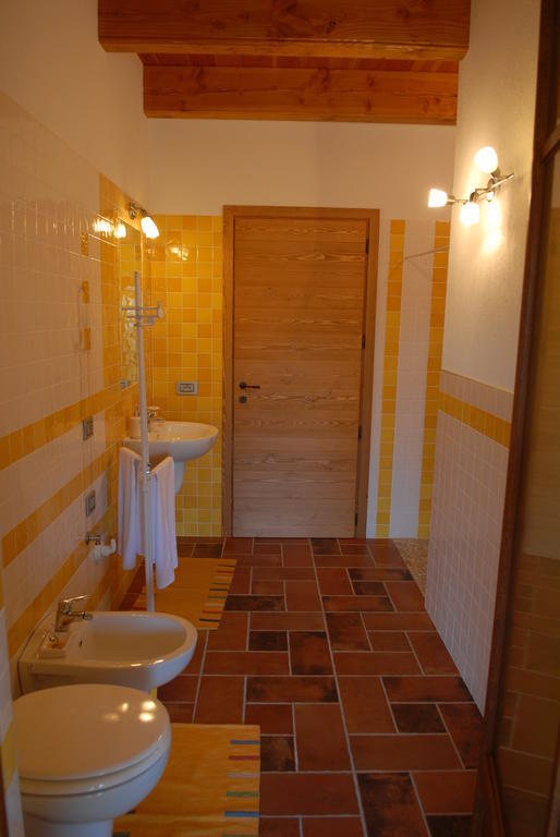 Agriturismo Fior Di Campo Dronero Rom bilde